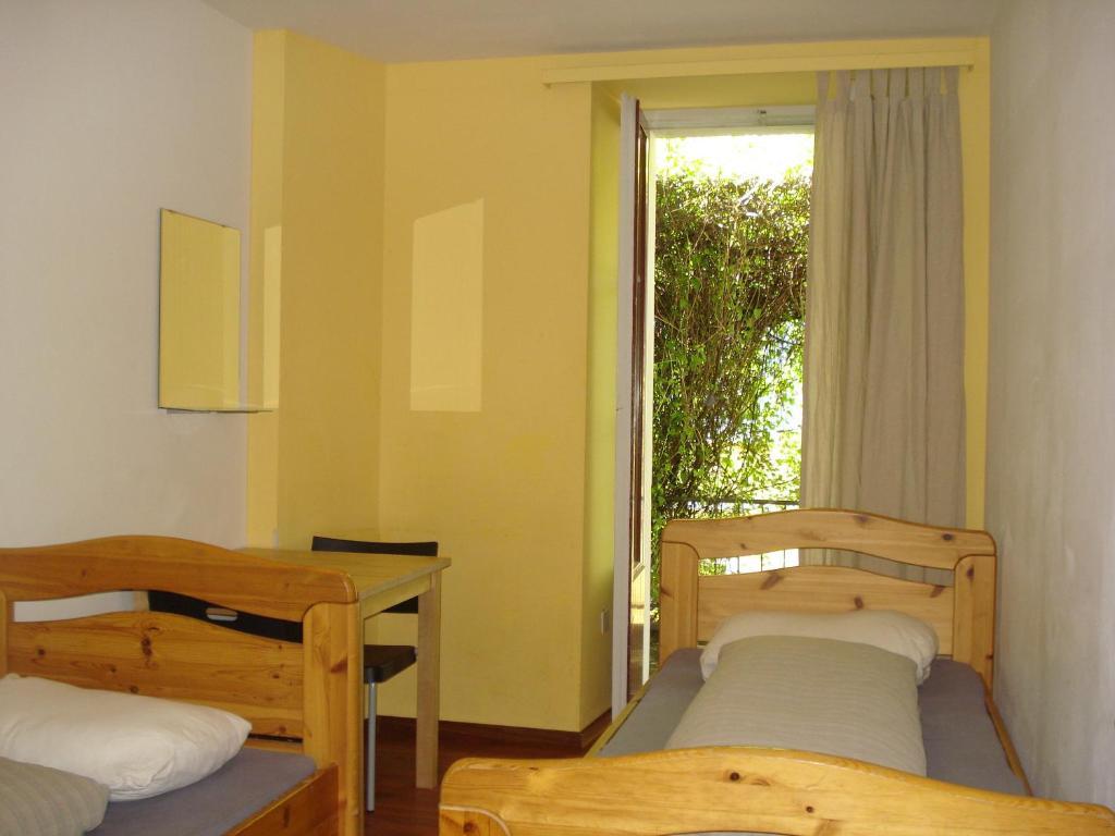 Hostel Lion Lodge Luzern Номер фото
